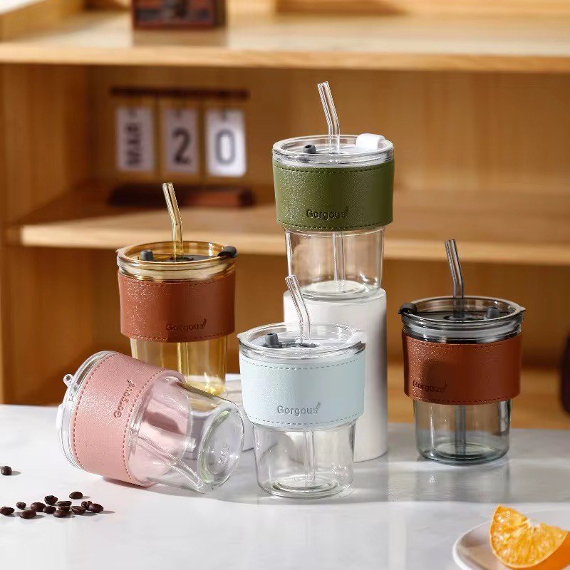 IMG_8391 كوب زجاجي بحزام جلدي - الصورة 1